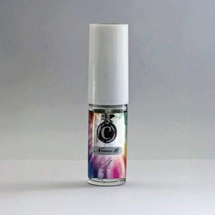 サーキュエッセンスNO.4　希　5ml わたし発見　香りチェンジ!夢・目標・実現アロマ